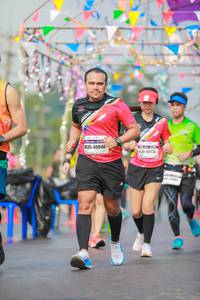 BIB: 40940, 40230
                            <button type="button" onclick="openModal(9854956)" class="btn btn-primary btn-sm float-right btn-popup" data-toggle="modal" data-target=".modal-high-quality">
                        <i class="fas fa-shopping-cart"></i> Add to Cart
                    </button>
                                            <button type="button" onclick="isThisMe(9854956, true)" class="btn btn-success btn-sm float-right btn-popup btn-isme hidden" data-toggle="tooltip" data-placement="bottom" title="นี่คือรูปของคุณใช่ไหม คลิกที่นี่เพื่อเอาเข้าอัลบั้ม">
                        <i class="fas fa-plus"></i> Add to album
                    </button>
                    <button type="button" onclick="isThisMe(9854956, false)" class="btn btn-warning btn-sm float-right btn-popup btn-isnotme hidden">
                        <i class="fas fa-ban"></i> Remove from album
                    </button>